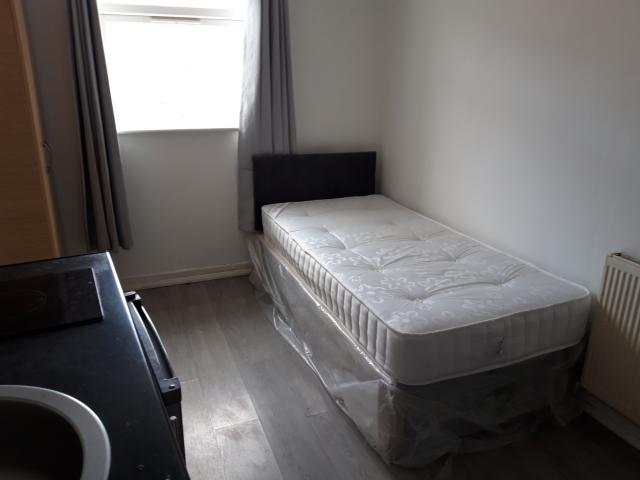 Studio for rent in Plaistow, Greater London