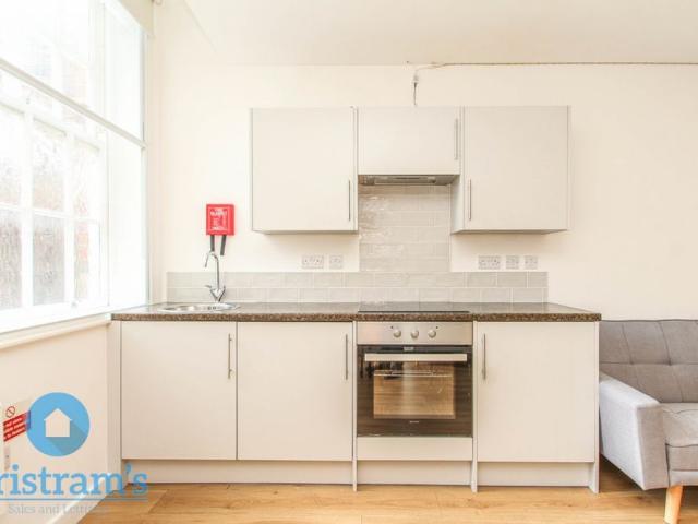 Room for rent in St Ann's, Haddon