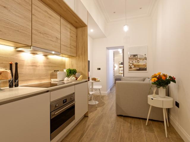 Studio for rent in Notting Hill, Isle Of Man