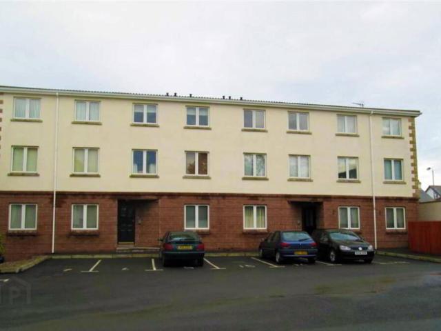 Studio for rent in Northern Ireland