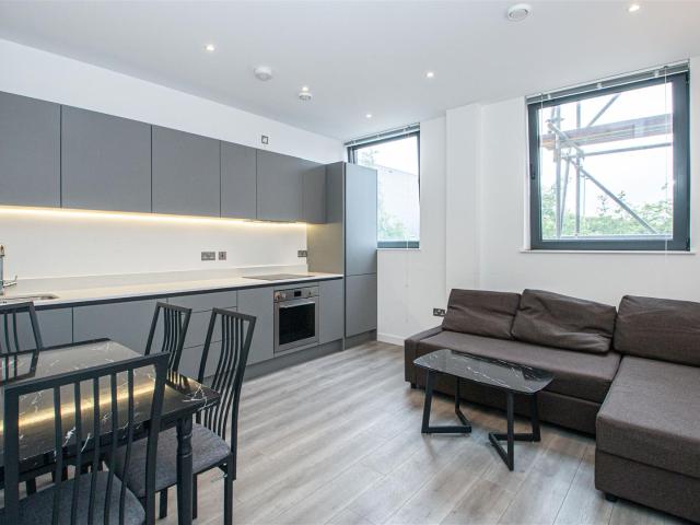 Studio for rent in Stantonbury, Milton Keynes