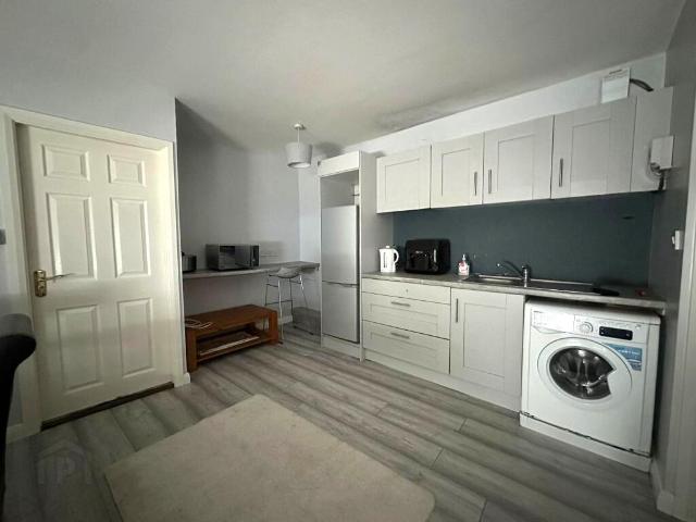 Studio for rent in Keady, County Armagh