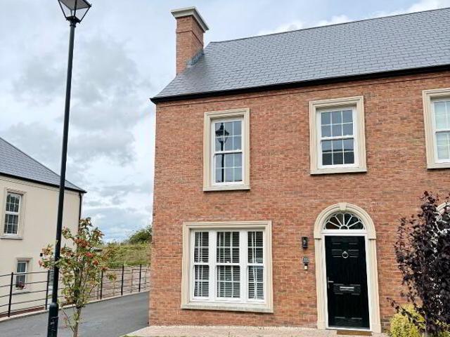 Studio for rent in Armagh, Northern Ireland