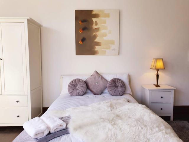 Studio for rent in Ibroxholm, Bellahouston