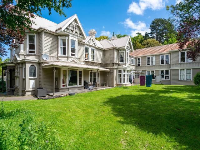 Property for rent in Blackhead, Otago