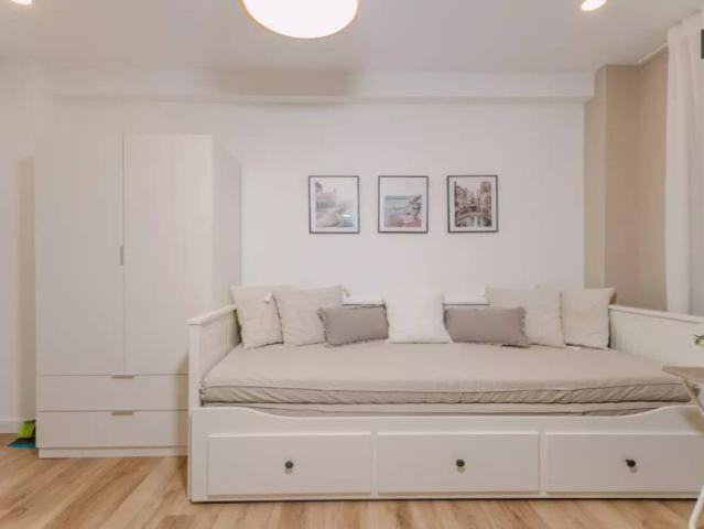 Estudio en alquiler en Ciutat Vella, Comarca de València