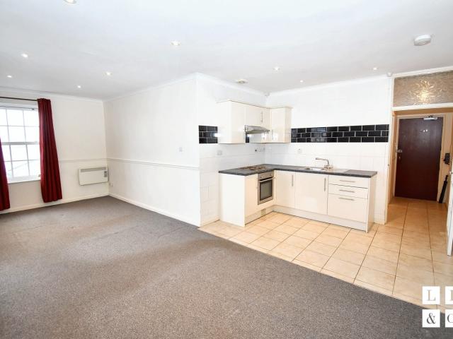 Studio for rent in Falmouth, Cornwall