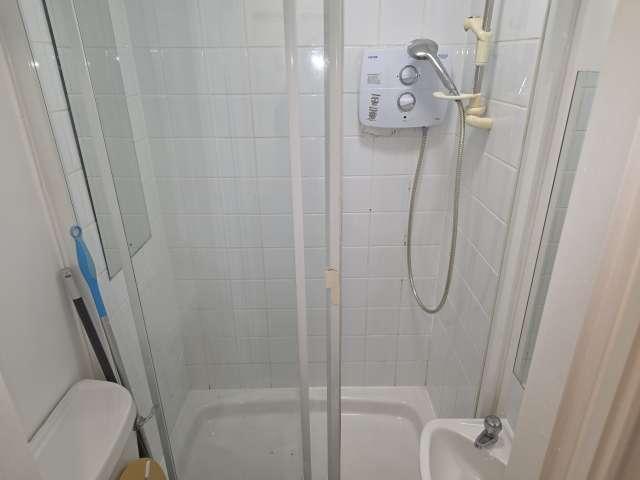 Studio to rent in Bluebell, North Tipperary