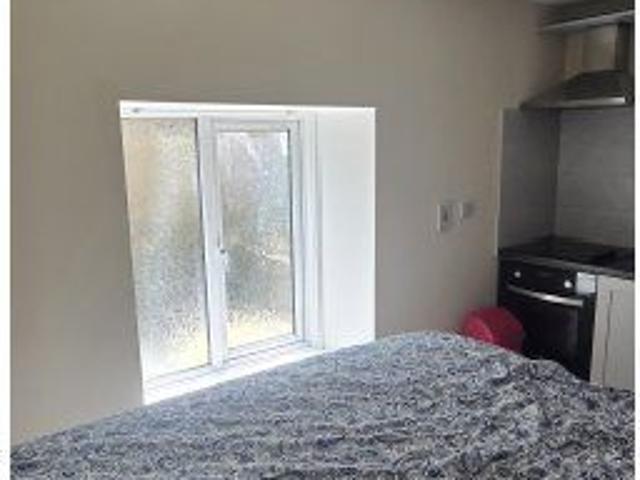Studio to rent in Bluebell, North Tipperary