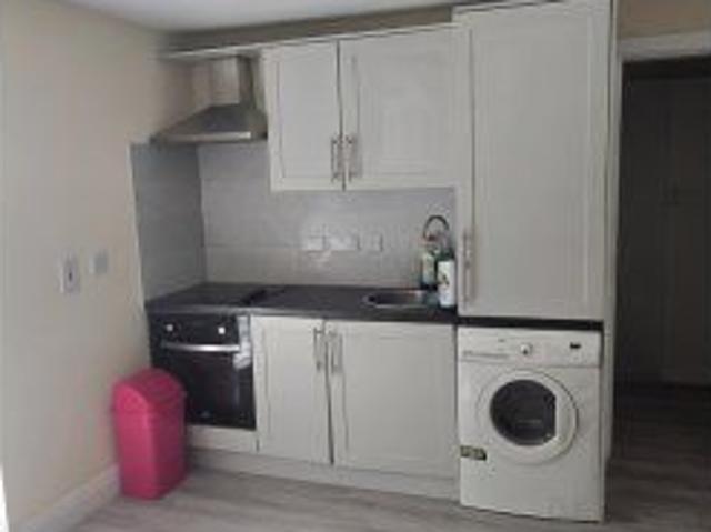 Studio to rent in Bluebell, North Tipperary