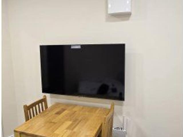 Studio to rent in Bluebell, North Tipperary