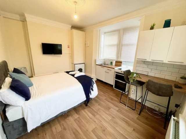 Studio for rent in Hollingdean, Brighton