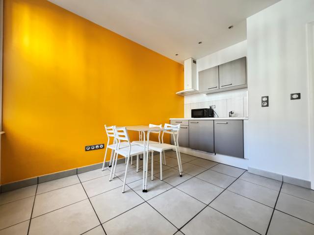 Studio location à Belfort, Saraz