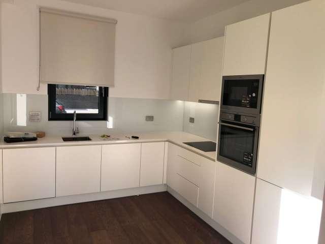 Studio for rent in Suttons Wharf, Cat Hill