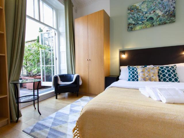 Studio for rent in Somers Town, Greater London
