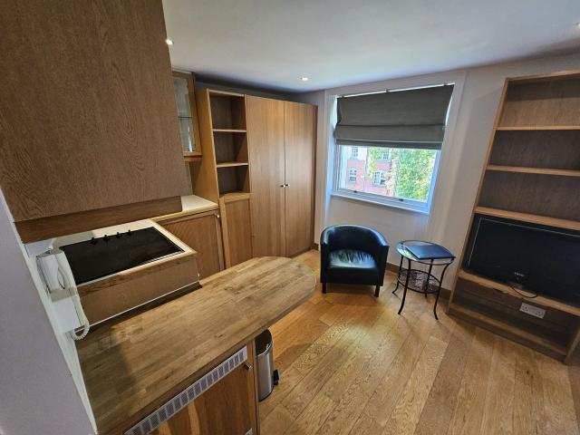 Studio for rent in London Borough of Camden, Greater London