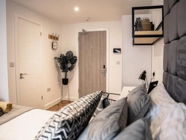 Studio for rent in Lozells, West Midlands