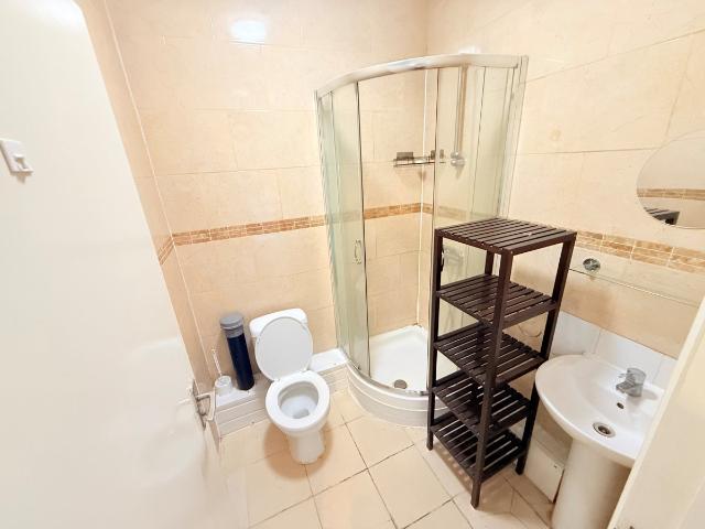 Studio for rent in Southgate, Greater London