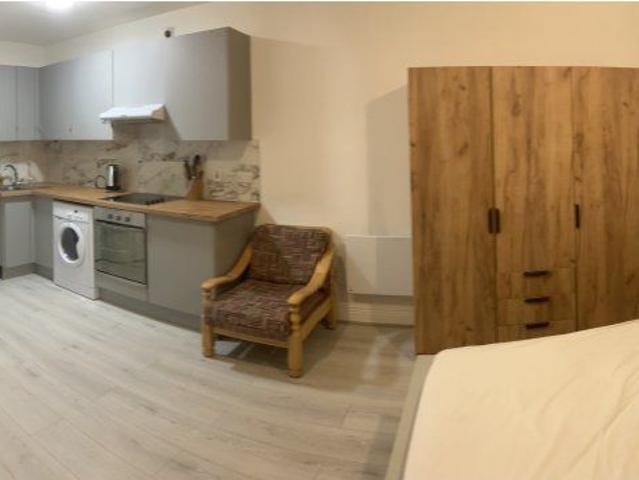 Studio to rent in Lucan, North Tipperary
