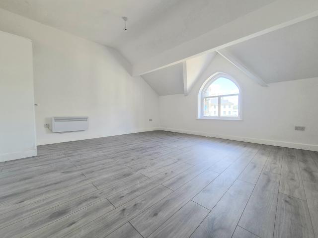 Studio for rent in Boothtown, Halifax