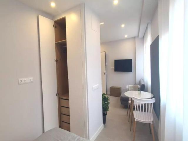 Estudio en alquiler en Salamanca, Madrid