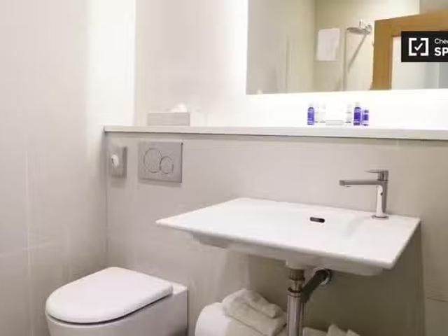 Apartment to rent in Bluebell, North Tipperary