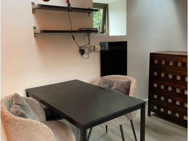 Studio to rent in Bluebell, North Tipperary