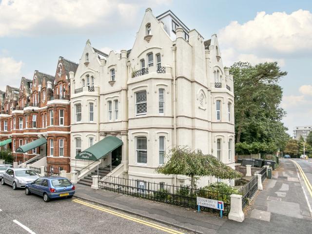 Studio for rent in West Cliff, Bournemouth