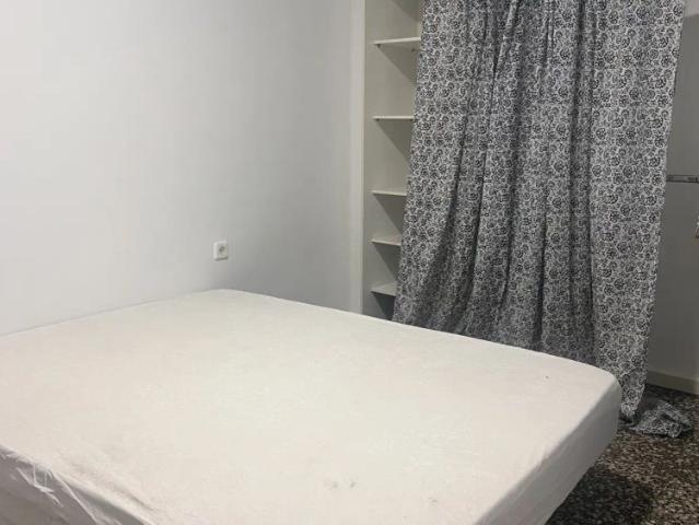 Estudio en alquiler en Ciutat Vella, Comarca de València