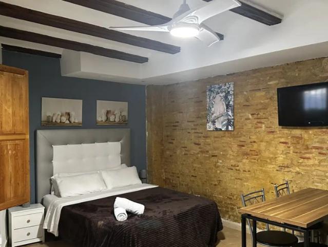 Estudio en alquiler en Ciutat Vella, Comarca de València