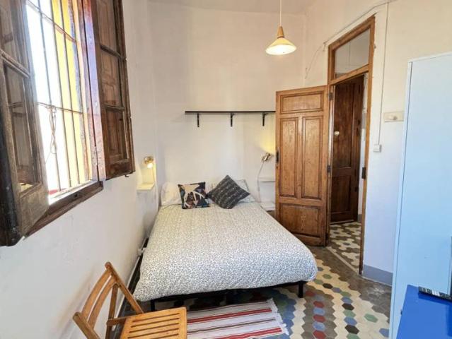 Estudio en alquiler en Ciutat Vella, Comarca de València