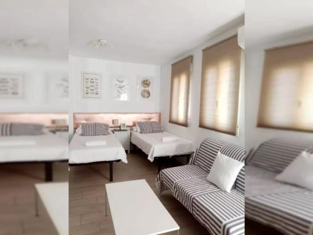 Estudio en alquiler en Ciutat Vella, Comarca de València