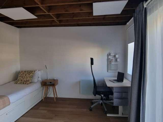 Studio for rent in Epsom, Woodcote
