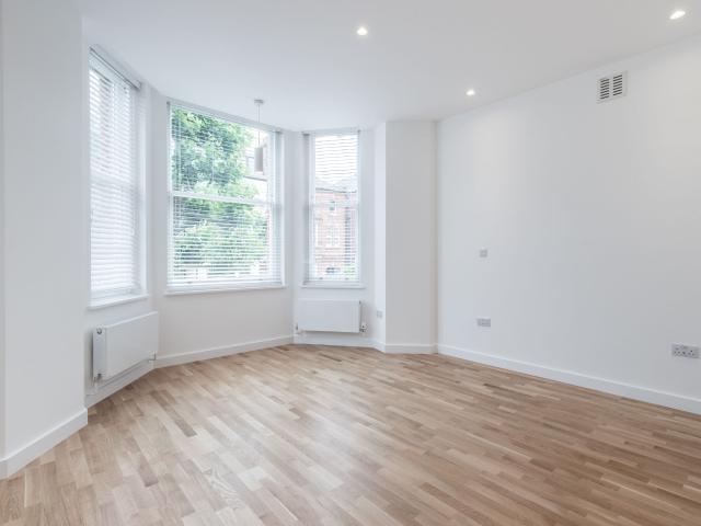 Studio for rent in Kilburn, Greater London