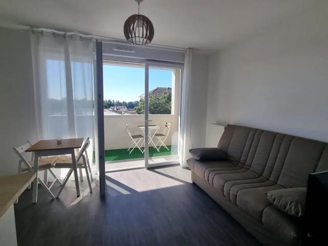 Studio location à Sarcelles, Fosses