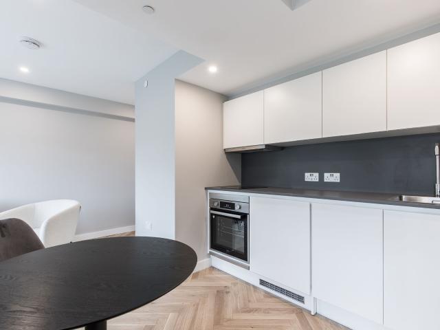 Studio for rent in London Borough of Lambeth, Greater London