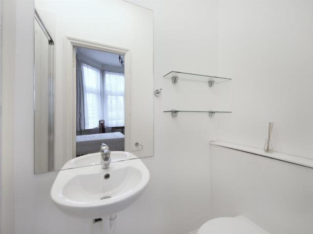 Studio for rent in London Borough of Ealing, Greater London