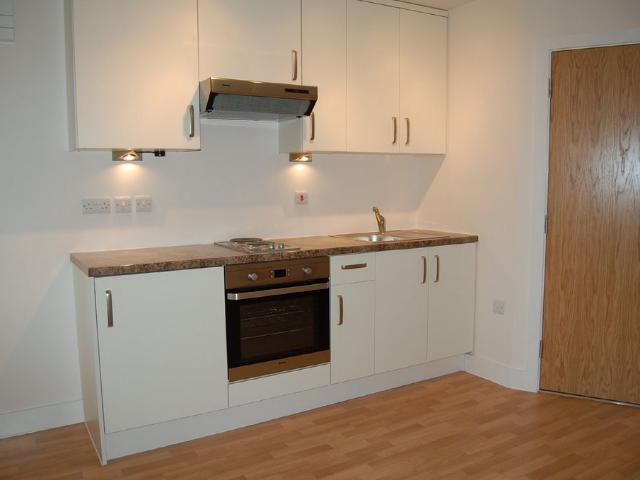 Studio for rent in Penn Hill, Poole
