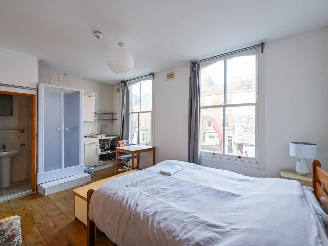 Apartment for rent in Highbury, Greater London