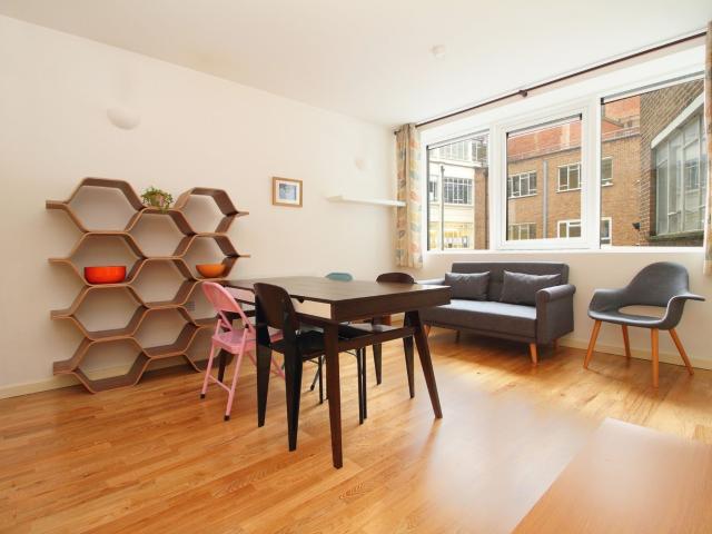 Studio for rent in Archway, Greater London