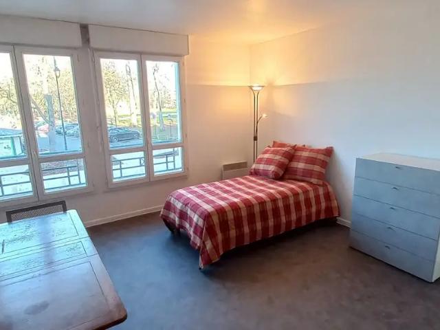 Studio location à Pontoise, L'isle-adam
