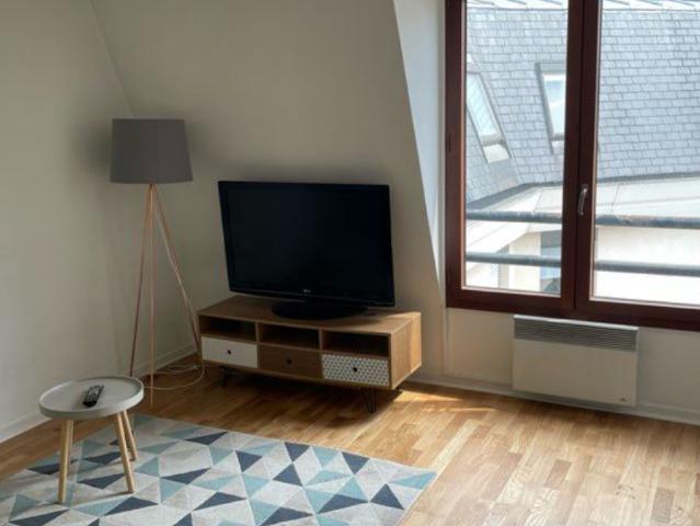 Studio location à La Garenne-colombes, Hauts-de-Seine