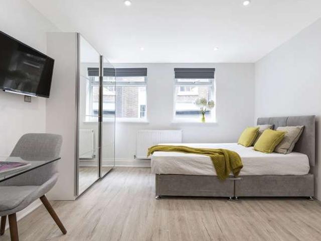 Studio for rent in Bayswater, Greater London