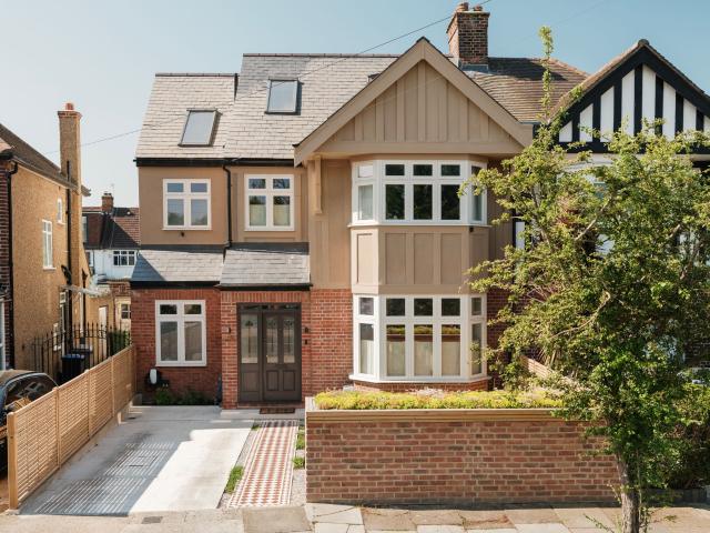 Studio for rent in London Borough of Brent, Greater London