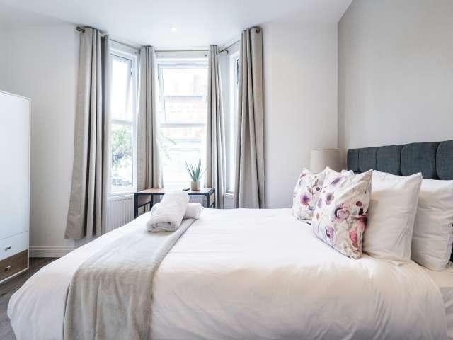 Studio for rent in Walham Green, Greater London