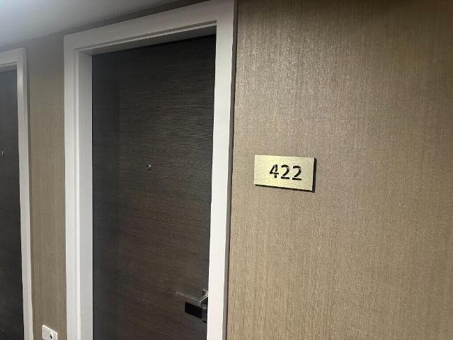 Studio for rent in Calderstones