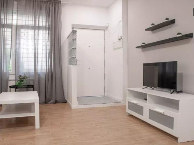 Estudio en alquiler en Salamanca, Madrid