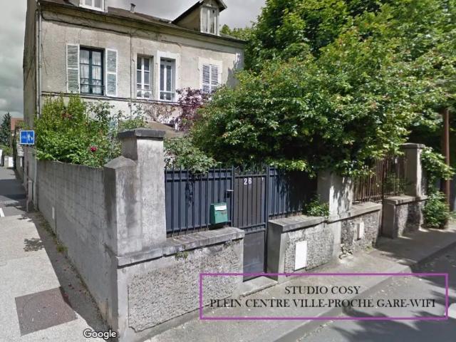 Studio location à Mantes-la-Jolie, Perdreauville