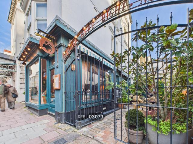Studio for rent in Brunswick, Brighton & Hove
