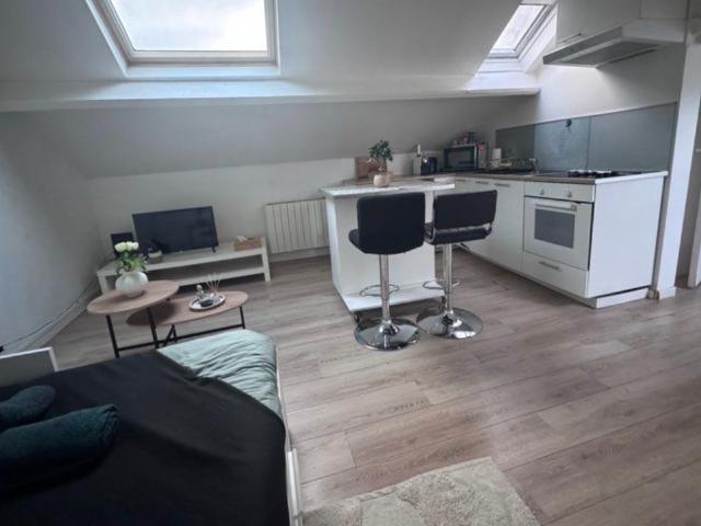 Studio location à La Croix des Soeurs, Montlhéry